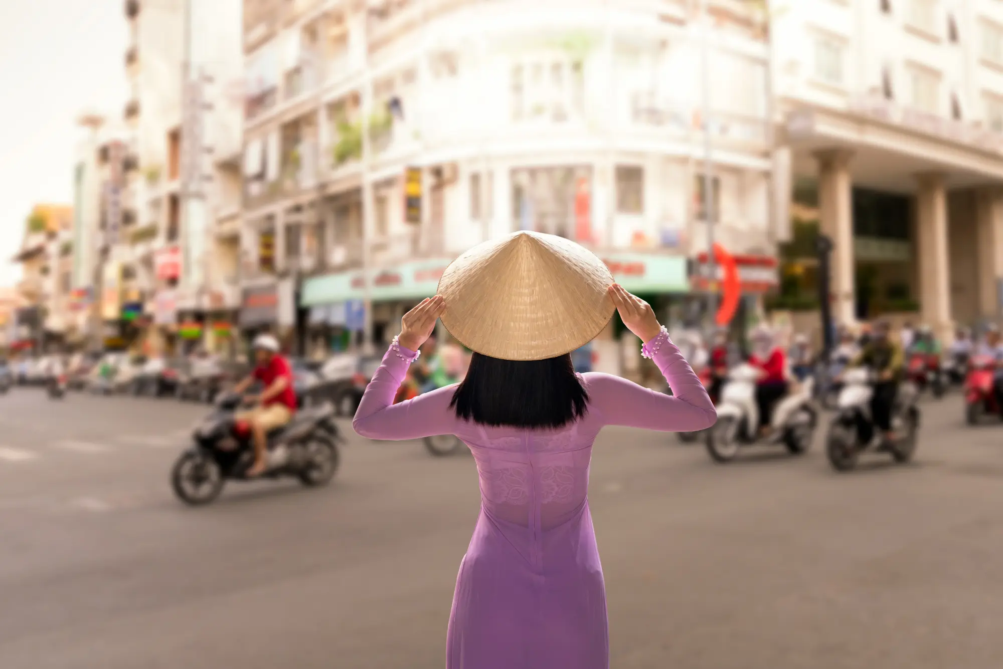Is Budget $1,000 Enough for 2 Weeks in Viet Nam?