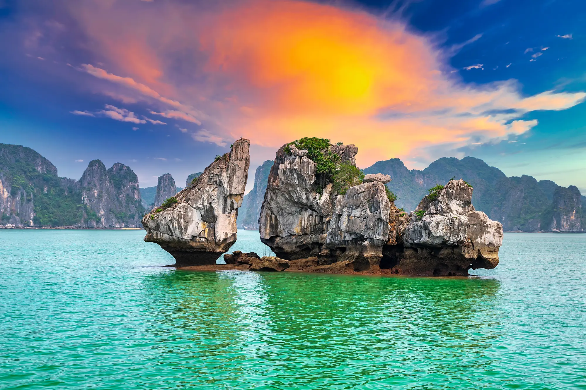 Ha Long Bay