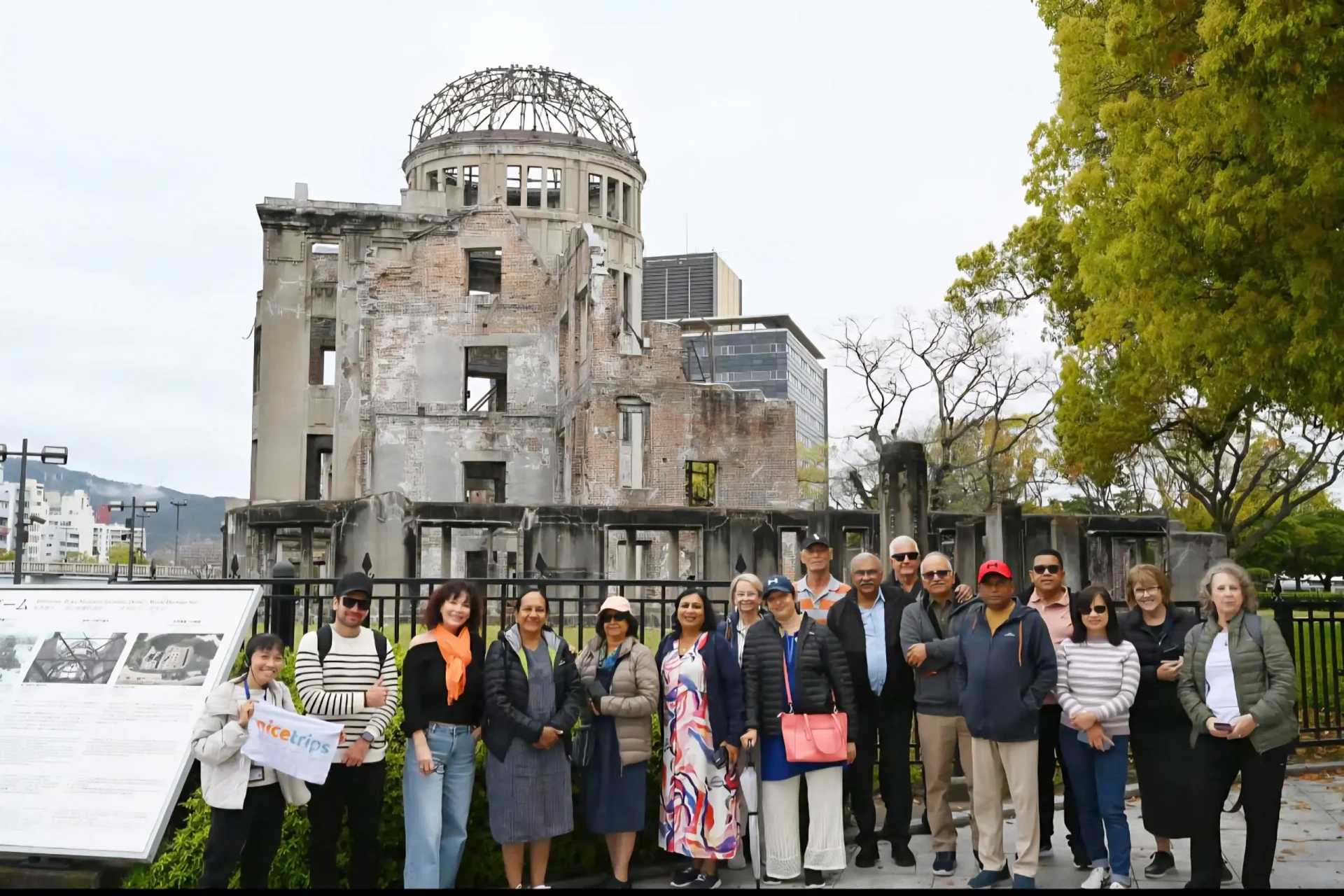 Nicetrip's Customers in Osaka Castle