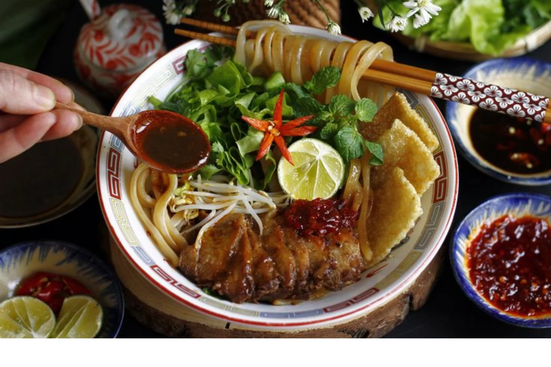 Cao Lau noodles with pork in Hoi An