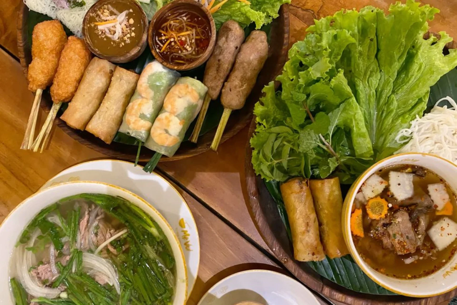 Must-try Vietnamese dishes