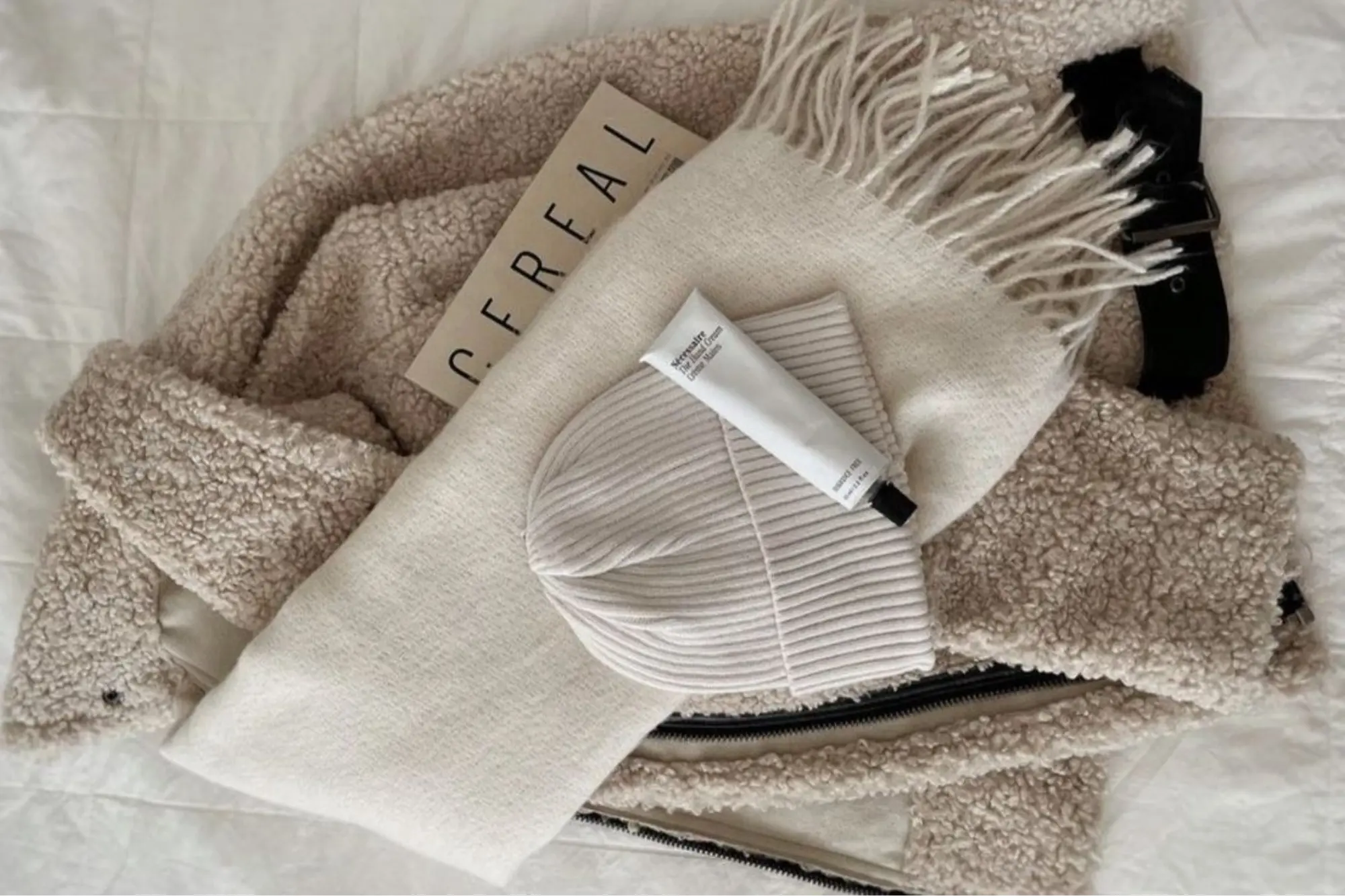 Essential scarf and glove set designed to keep you warm for your Japan Autumn Tour