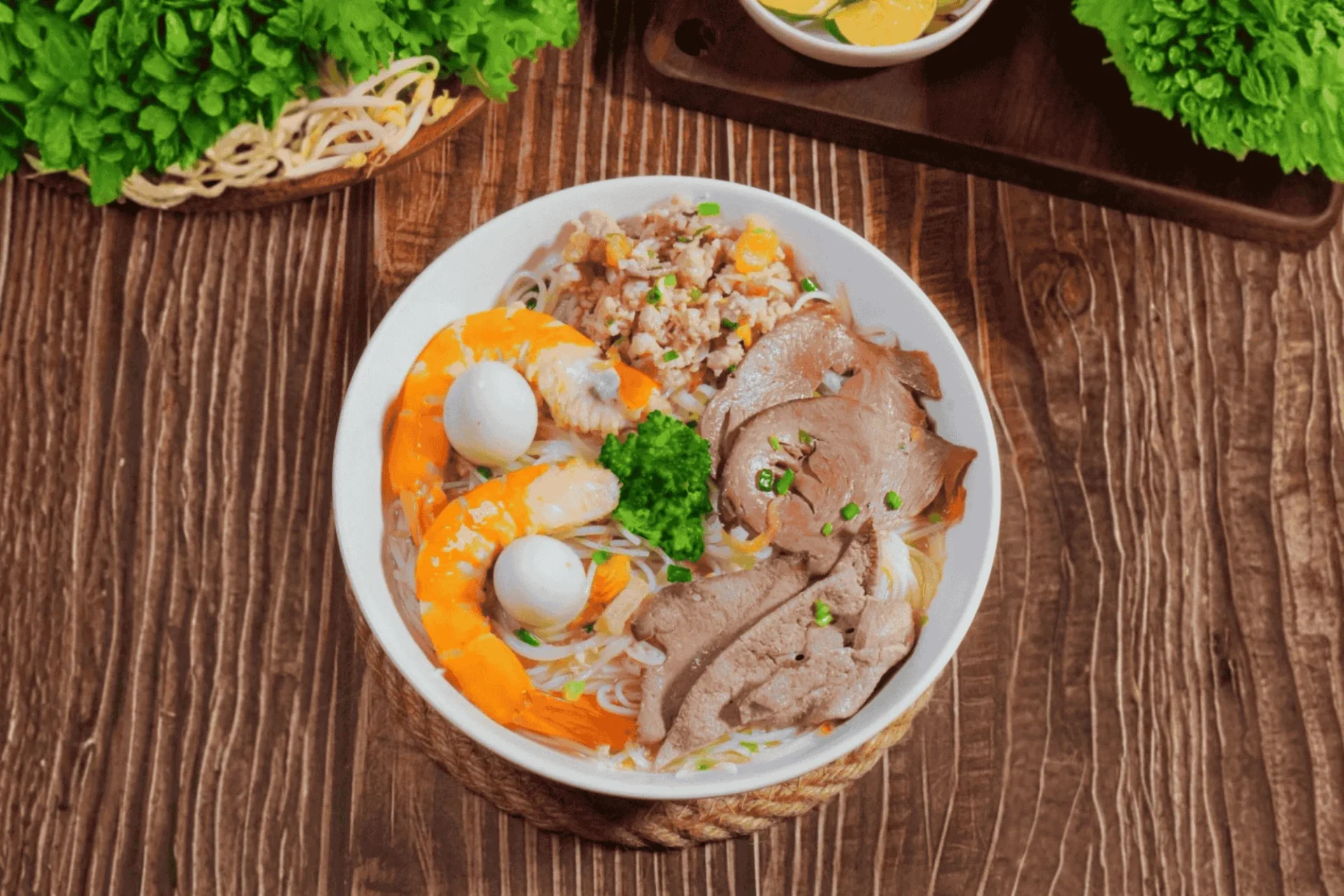 Southern Vietnamese hu tieu noodle soup