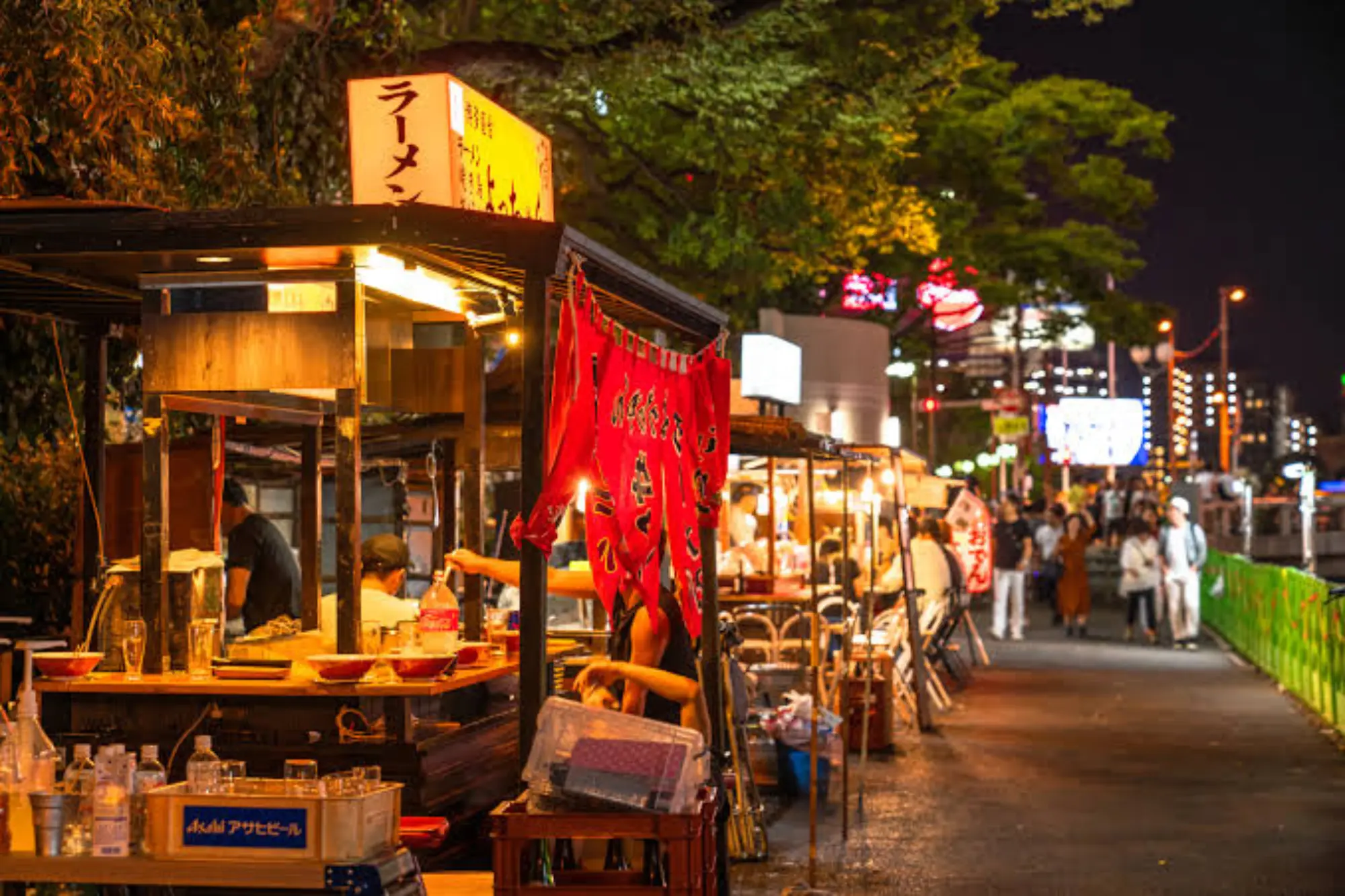 Nakasu: Riverside Food Stalls