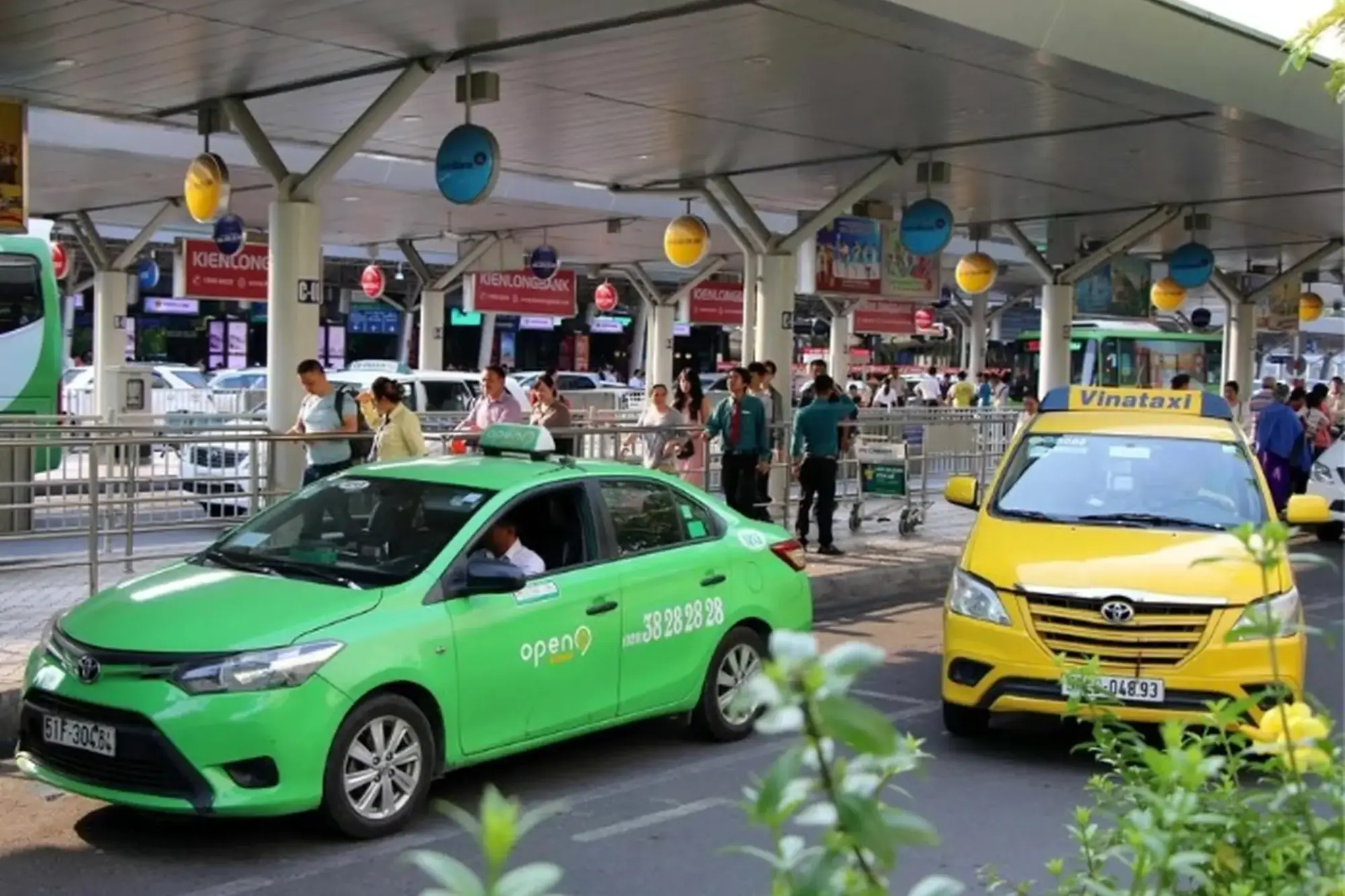 Avoid Taxi Scams in Vietnam